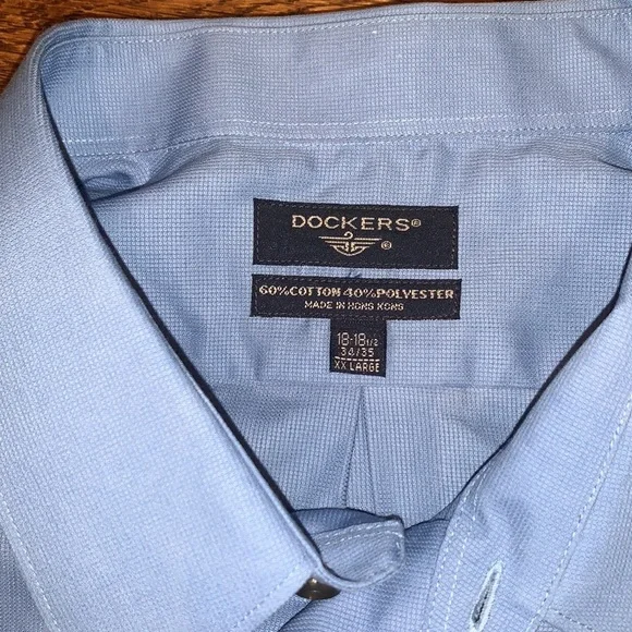 Dockers button down shirt - Picture 2 of 8